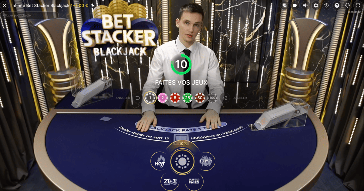 Croupier sur la table Bet Stacker Blackjack